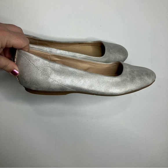 Dr. Scholl’s silver Wexley flats ballet flats size 11W - Picture 4 of 8